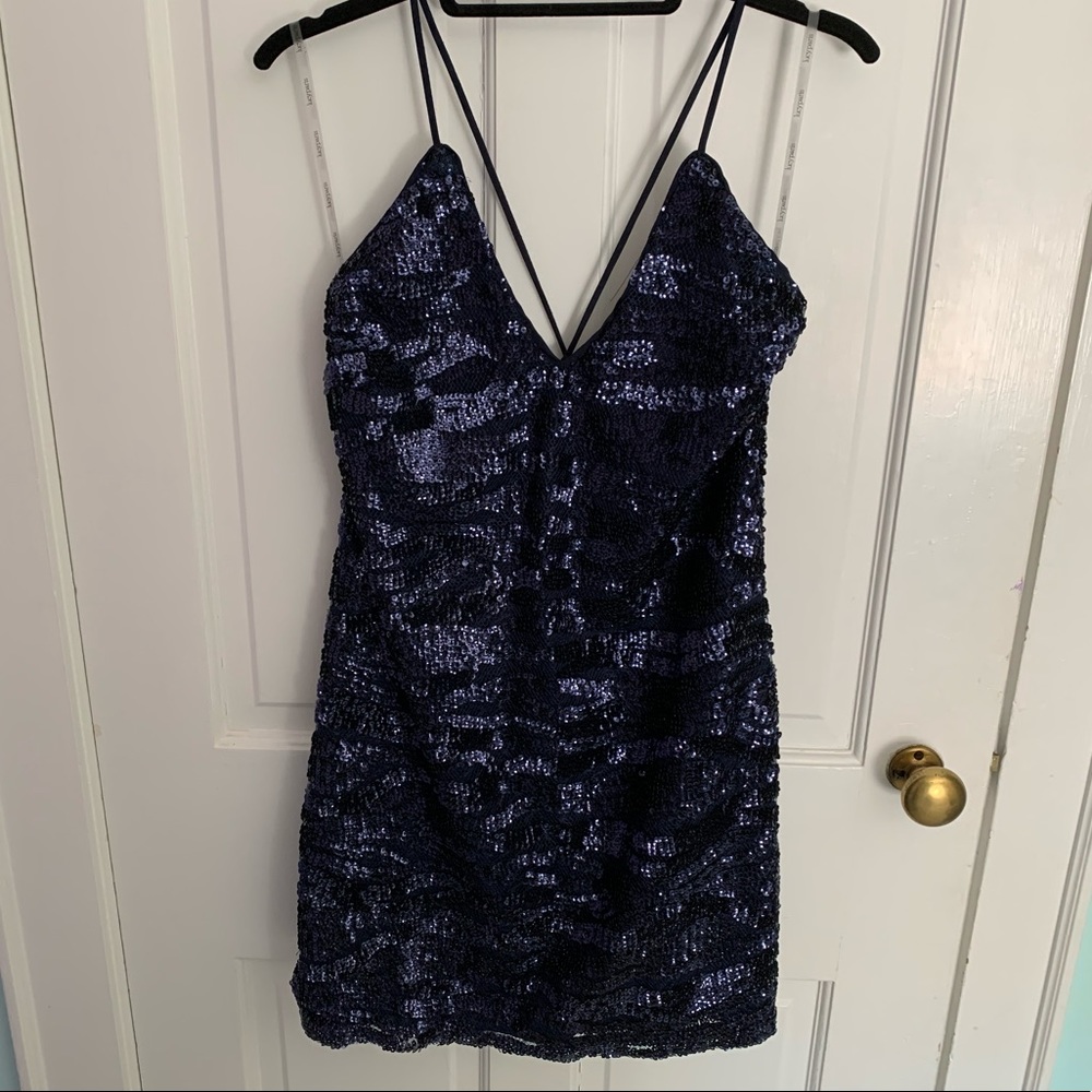 NWT! Lucy Paris sequin navy open back dress
